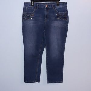 Jennifer Lopez Capris